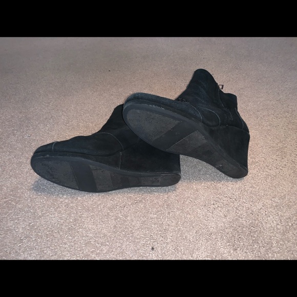 TOMS Women’s Wedge Booties - Picture 7 of 10